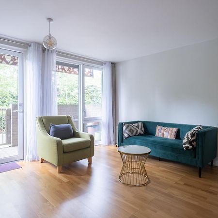 Apartament Brand New London Flat With Car Park Zewnętrze zdjęcie