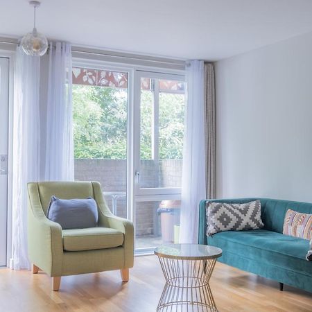 Apartament Brand New London Flat With Car Park Zewnętrze zdjęcie