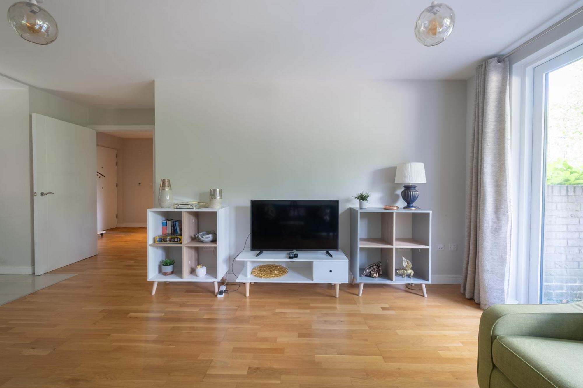 Apartament Brand New London Flat With Car Park Zewnętrze zdjęcie